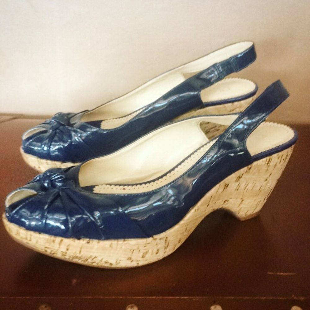 Franco Sarto patent peep toe sling back wedges 7.5 - Picture 3 of 11